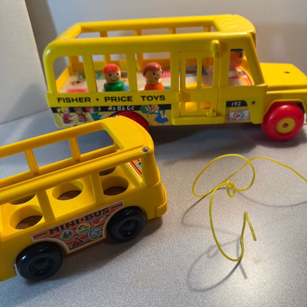 Fisher Price‎ School Buses #141 & #192 Two Figures Vintage